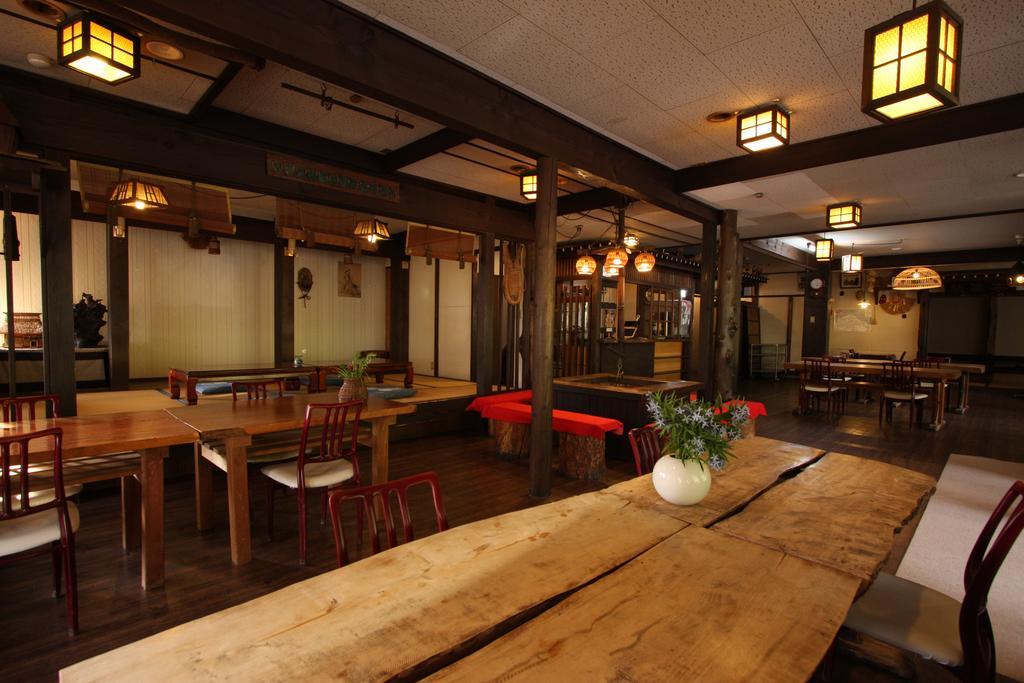 Hotel Kawahiro à Nozawaonsen Extérieur photo