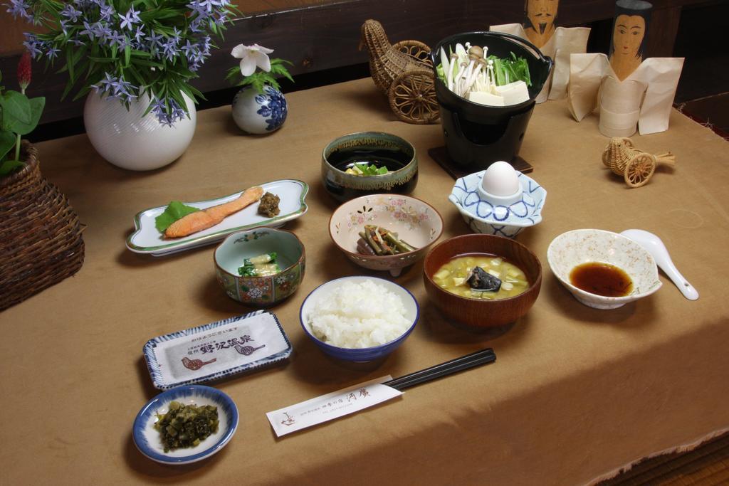 Hotel Kawahiro à Nozawaonsen Extérieur photo